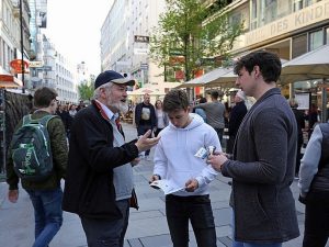 Übersetzer gesucht